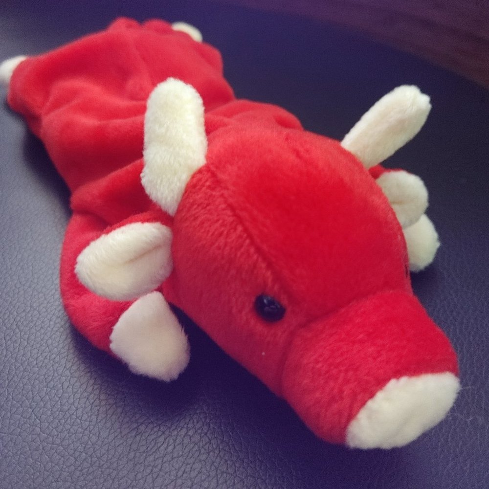 "Snort" - Classic Beanie Baby NO HEART TAG